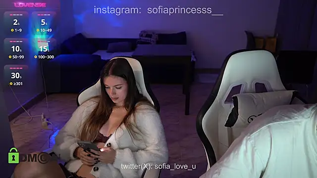 Snapshot of crazycats_ chatting on 25, 11, 2025 crazycats online show from 25, 11, 2025