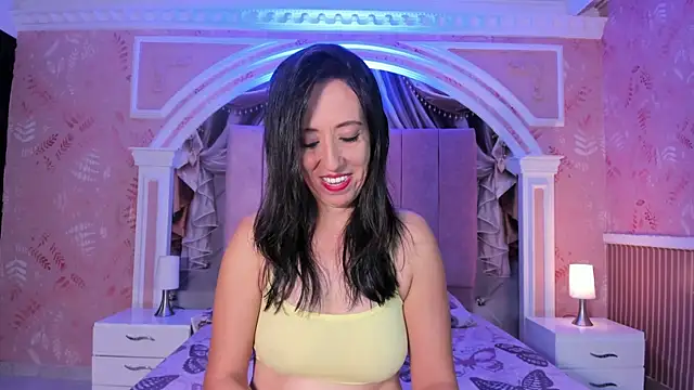 Bonnie  milf online show from 25, 2, 2025