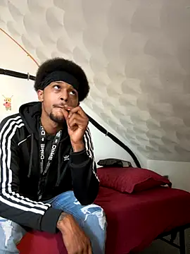 Snapshot of rayyymack chatting on 26, 9, 2025 rayyymack online show from 26, 9, 2025