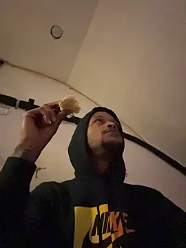 rayyymack online show from 6, 4, 2026