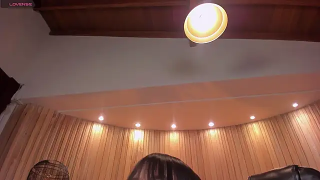 ValeriaRiveraX online show from 9, 11, 2025