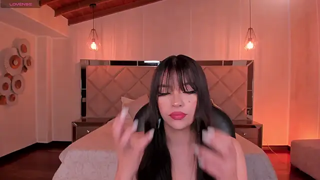 ValeriaRiveraX online show from 5, 11, 2025