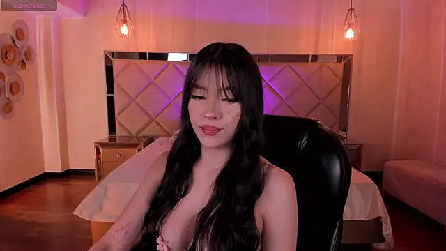 ValeriaRiveraX online show from 11, 11, 2025