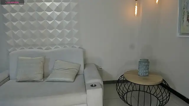 MariaHerrera  online show from 11, 5, 2026
