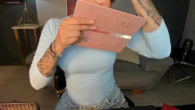 MariaHerrera  online show from 28, 2, 2026