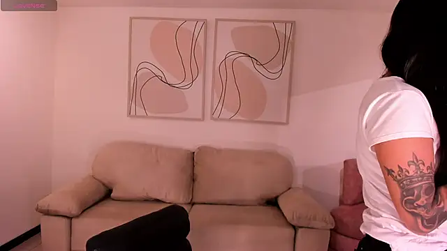 MariaHerrera  online show from 15, 11, 2025