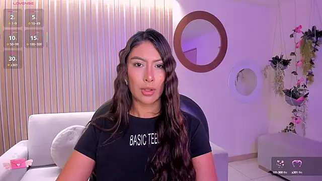 Snapshot of ArianaDumont chatting on 9, 10, 2025 ArianaDumont online show from 9, 10, 2025