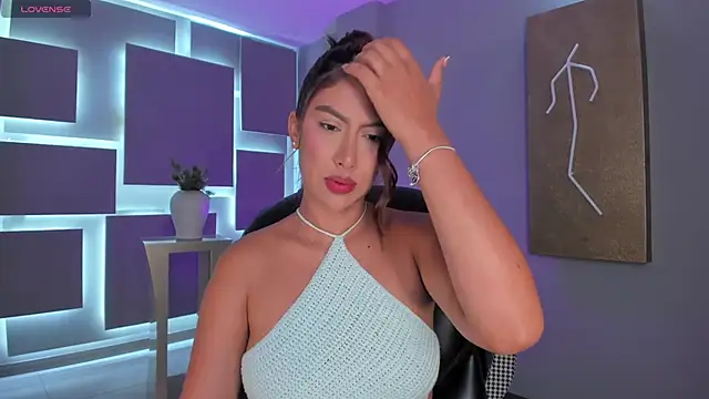 ArianaDumont online show from 16, 2, 2026