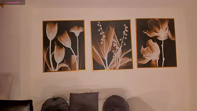 ArianaDumont online show from 22, 3, 2026