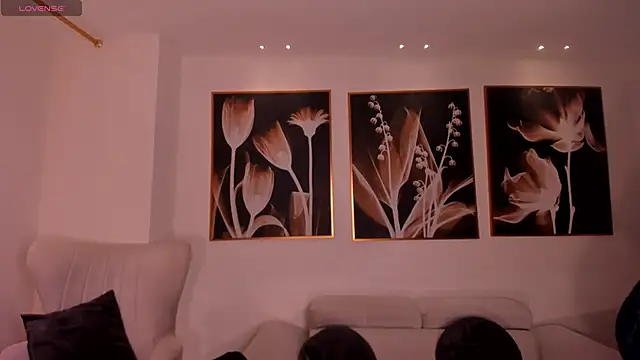 KatieStonne online show from 11, 2, 2026