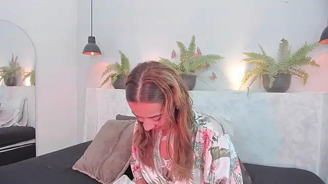 Snapshot of penelope_handaos chatting on 21, 3, 2025 penelope handaos online show from 21, 3, 2025