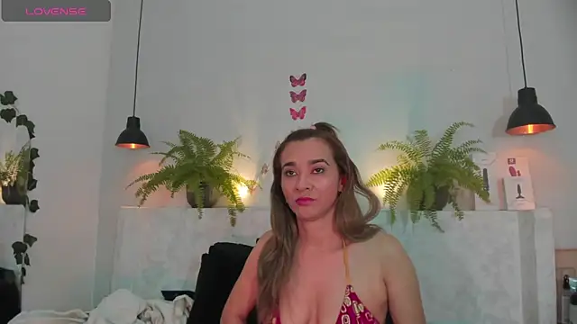 Snapshot of penelope_handaos chatting on 27, 9, 2025 penelope handaos online show from 27, 9, 2025