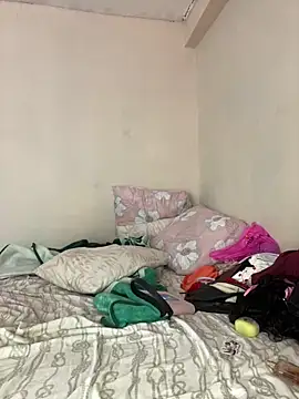 HornyxLadie online show from 27, 6, 2026
