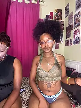 naughtybitches5 online show from 17, 1, 2026