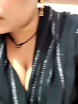 Snapshot of Indian-Nazia chatting on 27, 10, 2025 Indian-Nazia online show from 27, 10, 2025