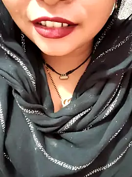 Snapshot of Indian-Nazia chatting on 16, 10, 2025 Indian-Nazia online show from 16, 10, 2025