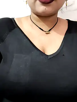 Snapshot of Indian-Nazia chatting on 14, 11, 2025 Indian-Nazia online show from 14, 11, 2025