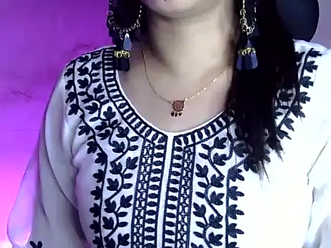 akshara thakur9 online show from 1, 3, 2026