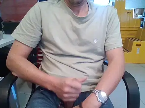 Raimundo1971 online show from 4, 12, 2025