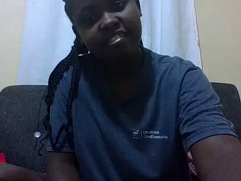 Snapshot of Sweetcecie01 chatting on 4, 6, 2026 Sweetcecie01 online show from 4, 6, 2026
