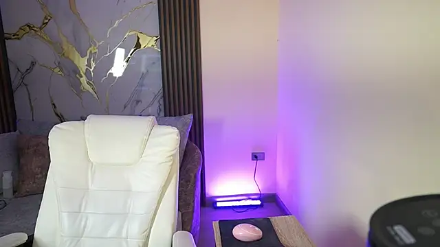 Snapshot of Anybuny chatting on 24, 10, 2025 Anybuny online show from 24, 10, 2025