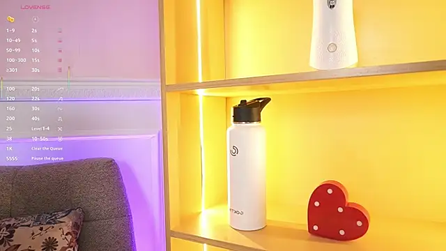 Snapshot of Anybuny chatting on 25, 10, 2025 Anybuny online show from 25, 10, 2025