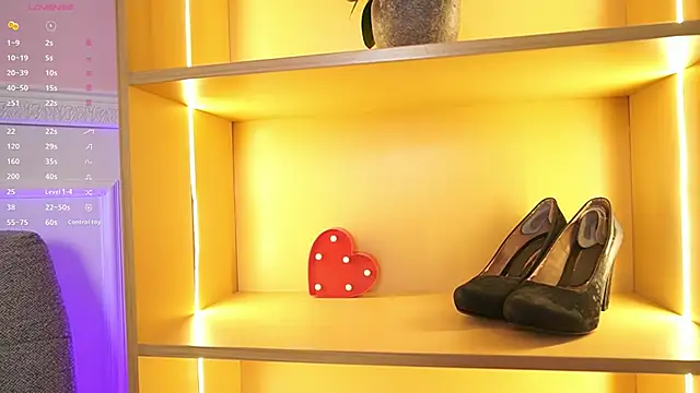 Snapshot of Anybuny chatting on 15, 11, 2025 Anybuny online show from 15, 11, 2025