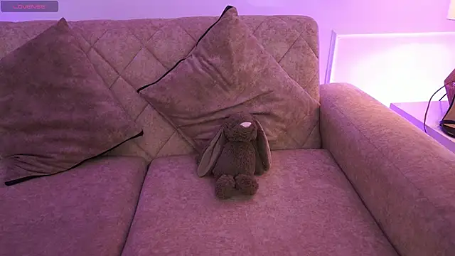 Anybuny online show from 8, 4, 2026