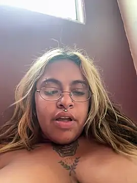 lolafairytail online show from 3, 4, 2026