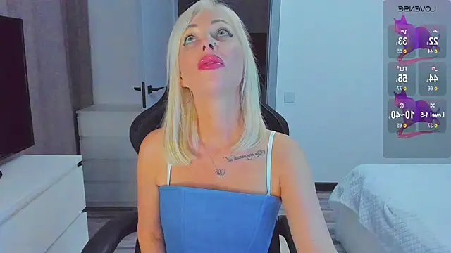 Miya Kisss online show from 5, 11, 2025