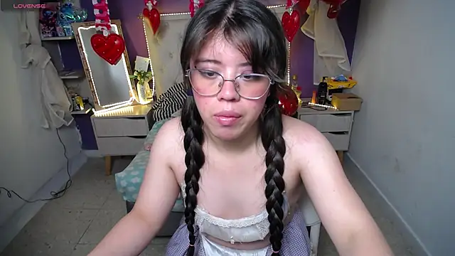Ingrid Casas online show from 21, 2, 2025