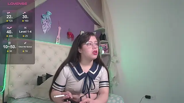 Ingrid Casas online show from 6, 3, 2025