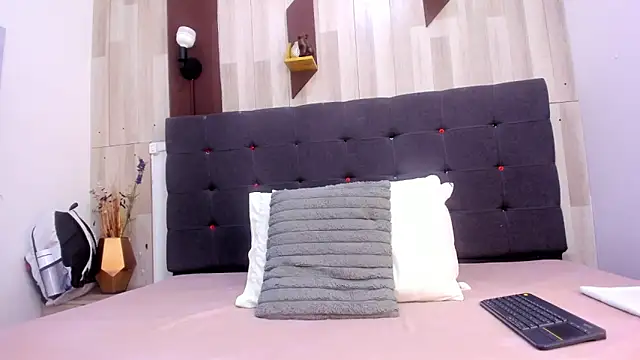 Anastasiapriest online show from 13, 4, 2026