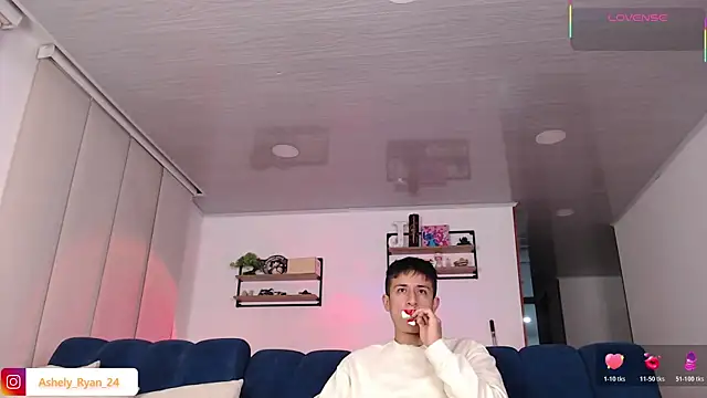 Snapshot of ashely_ryan24 chatting on 19, 5, 2026 ashely ryan24 online show from 19, 5, 2026