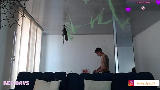 Snapshot of ashely_ryan24 chatting on 24, 10, 2025 ashely ryan24 online show from 24, 10, 2025