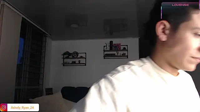 ashely ryan24 online show from 18, 3, 2026