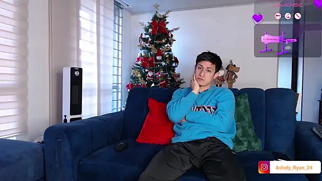 Snapshot of ashely_ryan24 chatting on 20, 11, 2025 ashely ryan24 online show from 20, 11, 2025