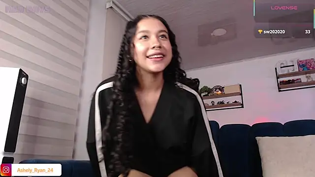 Snapshot of ashely_ryan24 chatting on 19, 6, 2026 ashely ryan24 online show from 19, 6, 2026