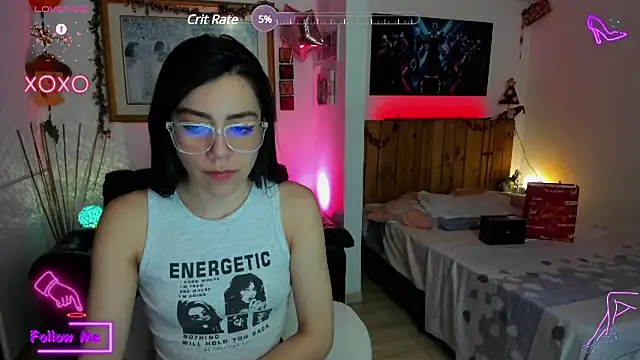 LauGrayJ online show from 8, 3, 2025