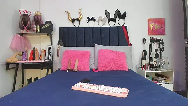 Snapshot of emmily_giraldo chatting on 22, 6, 2026 emmily giraldo online show from 22, 6, 2026