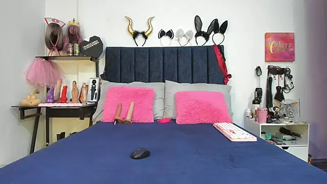 emmily giraldo online show from 21, 3, 2026