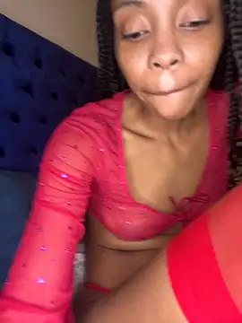 ButtahscotchBarbiee online show from 24, 10, 2025