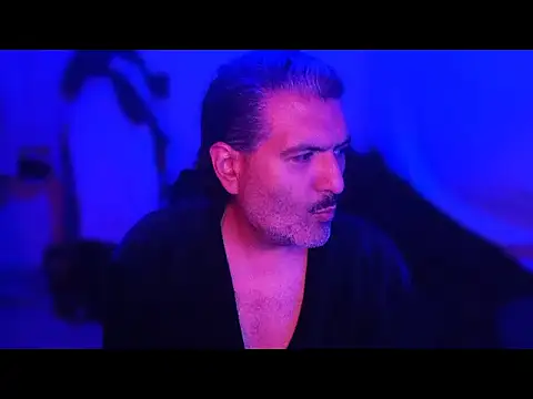Snapshot of BushBator chatting on 26, 12, 2024 BushBator online show from 26, 12, 2024