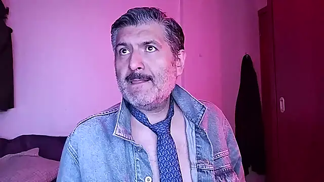 BushBator online show from 24, 10, 2025