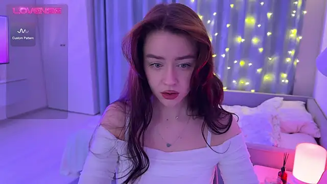 Snapshot of aveme_melissa chatting on 7, 1, 2025 aveme melissa online show from 7, 1, 2025