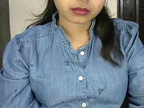 HOT-LOVELY online show from 18, 2, 2025