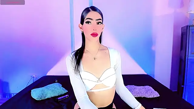 Tiffany moonblack online show from 22, 11, 2025