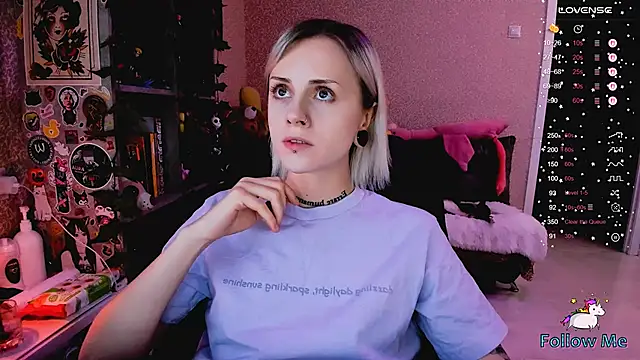 NaniMoore online show from 9, 1, 2026