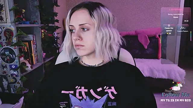 NaniMoore online show from 7, 2, 2026