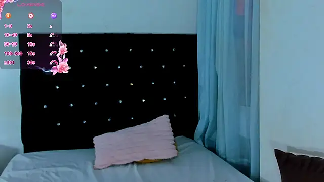 auroraa sexy online show from 11, 10, 2025